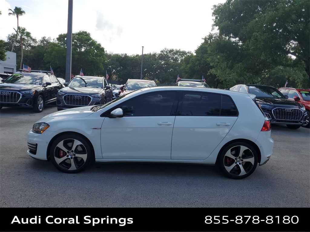 2016 Volkswagen Golf GTI Autobahn 11