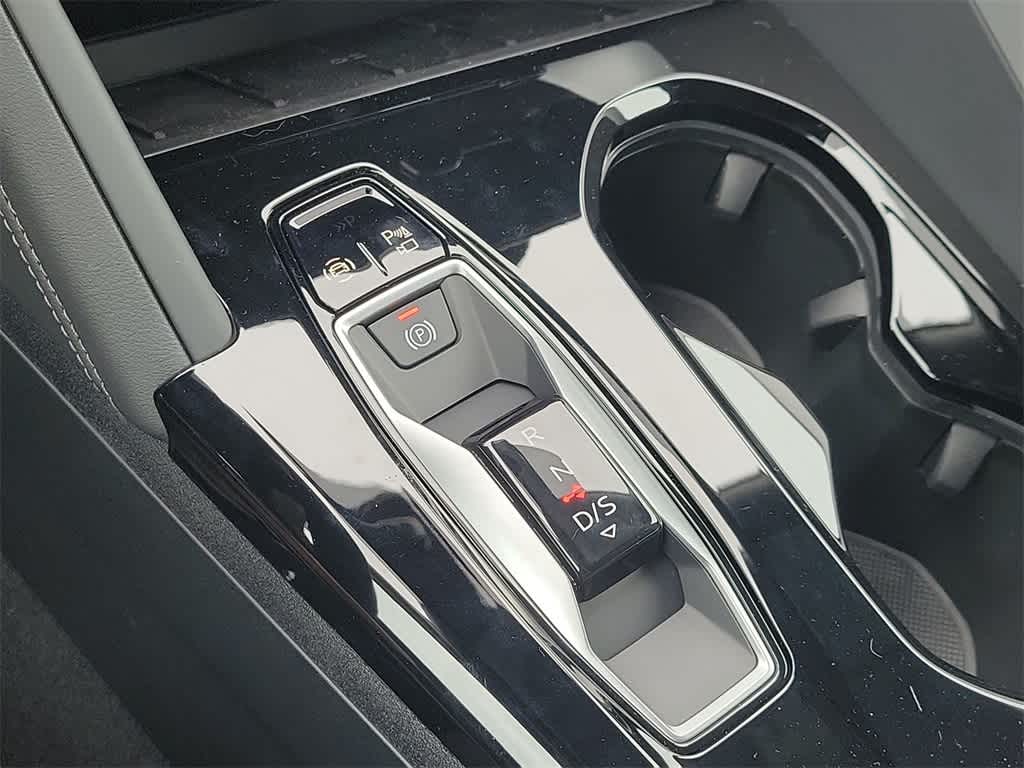 Thumbnail: 2025 Audi Q5 - 17