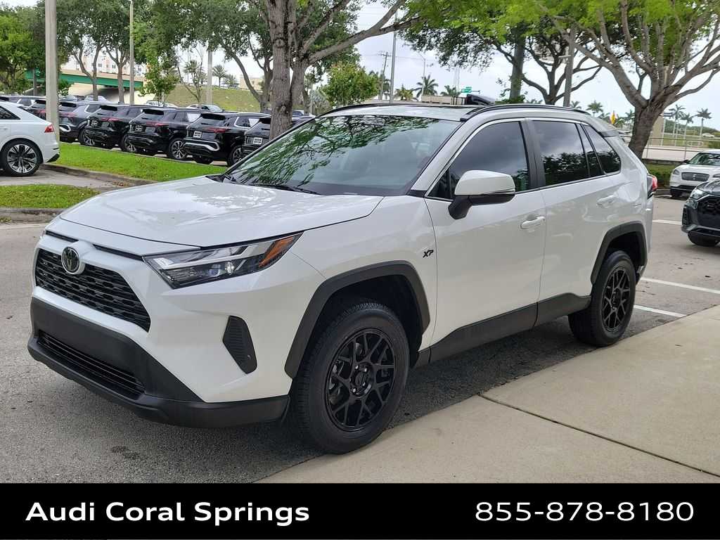 Thumbnail: 2023 Toyota RAV4 - 4