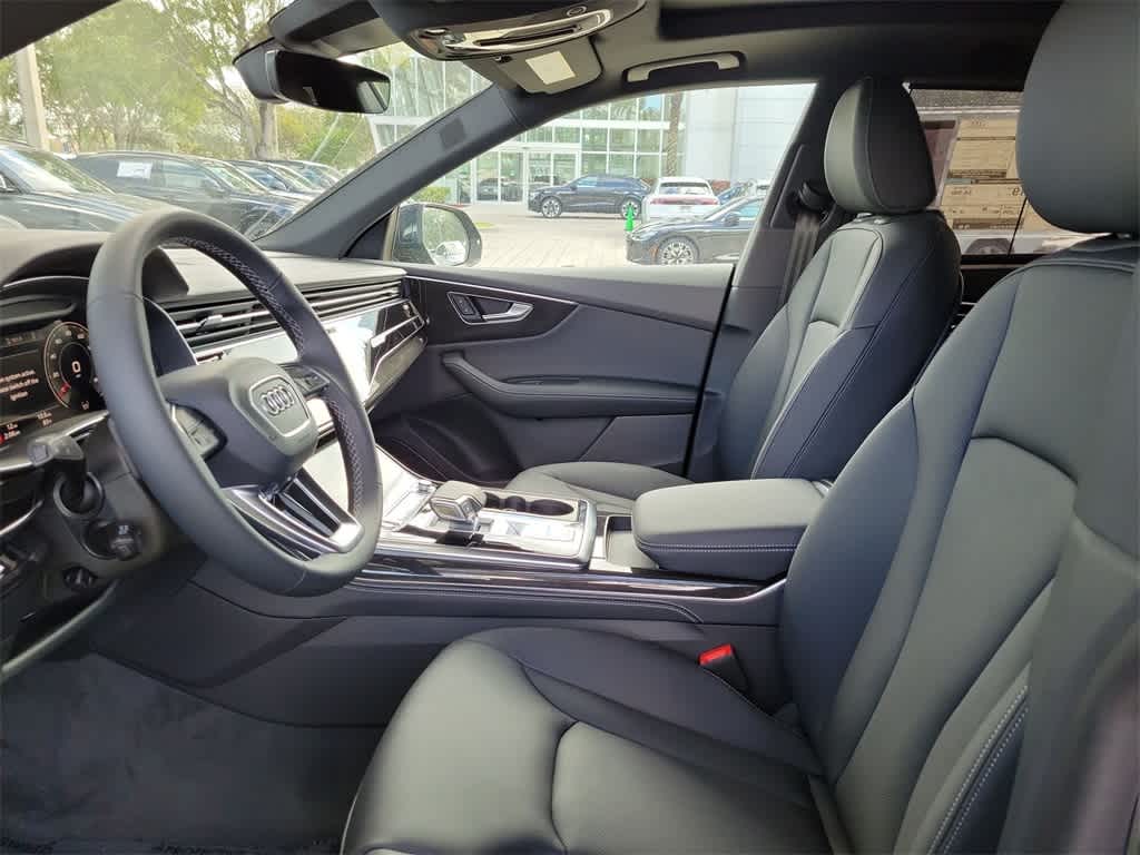 Thumbnail: 2026 Audi Q8 - 19