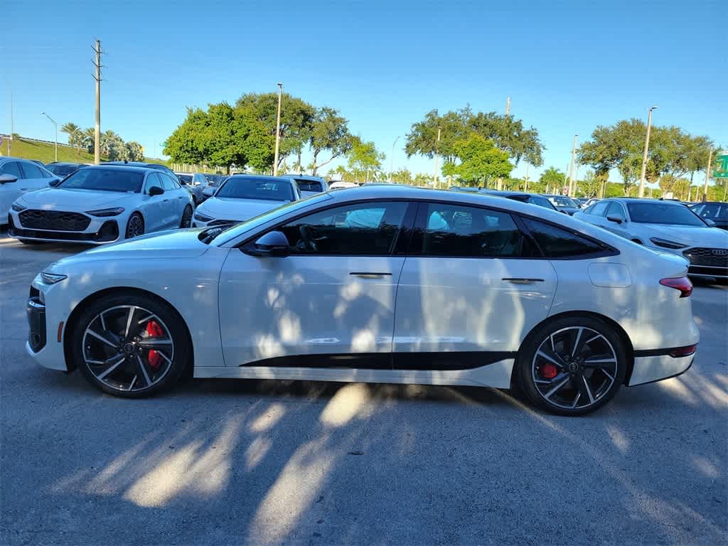 Thumbnail: 2025 Audi e-tron S - 5