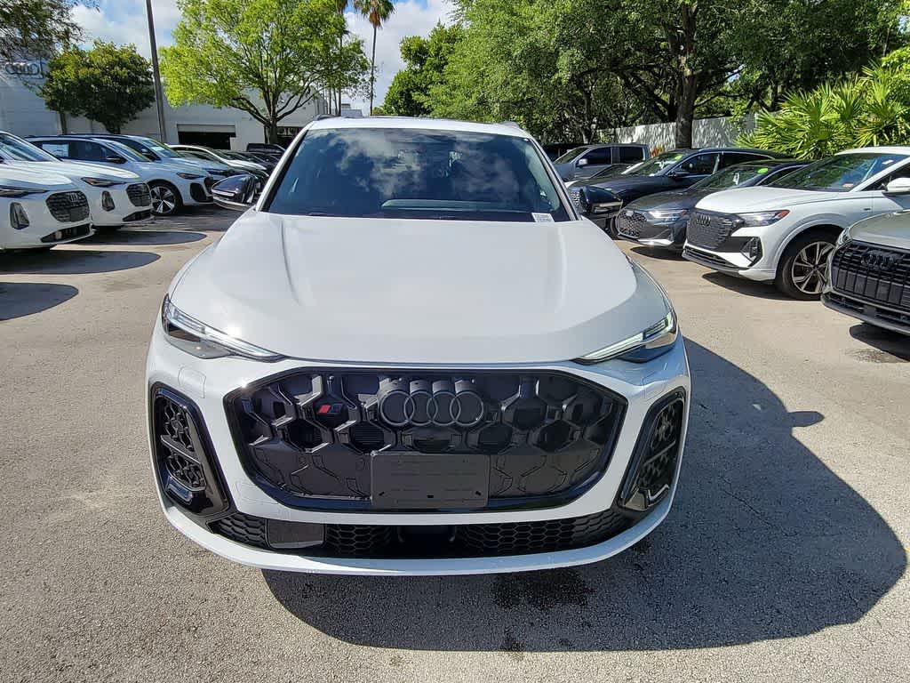 Thumbnail: 2026 Audi SQ5 - 3