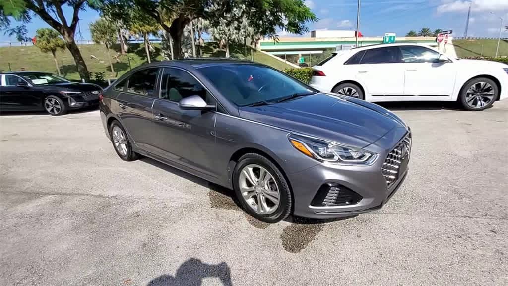 Thumbnail: 2018 Hyundai Sonata - 2