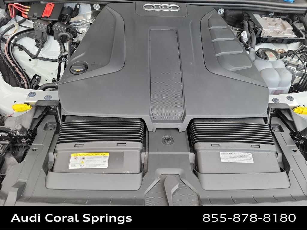 Thumbnail: 2023 Audi Q7 - 17