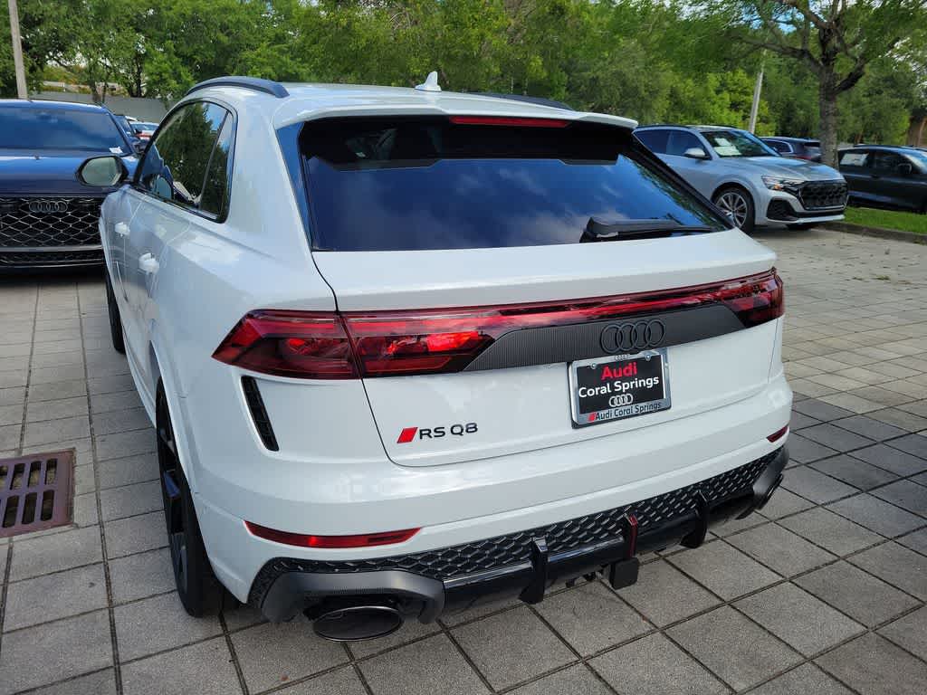 Thumbnail: 2026 Audi RS Q8 - 6