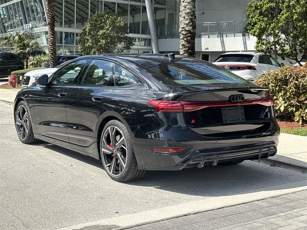 Thumbnail: 2025 Audi e-tron S - 18
