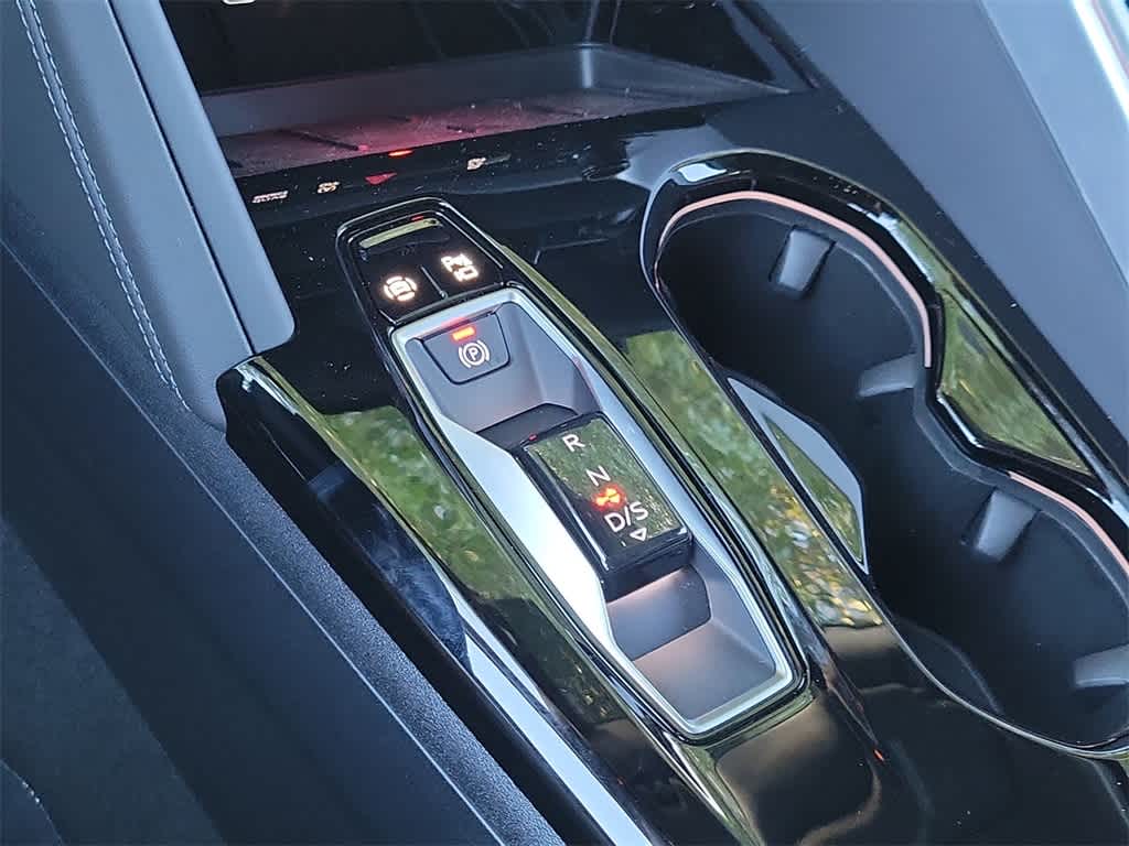 Thumbnail: 2025 Audi Q5 - 17