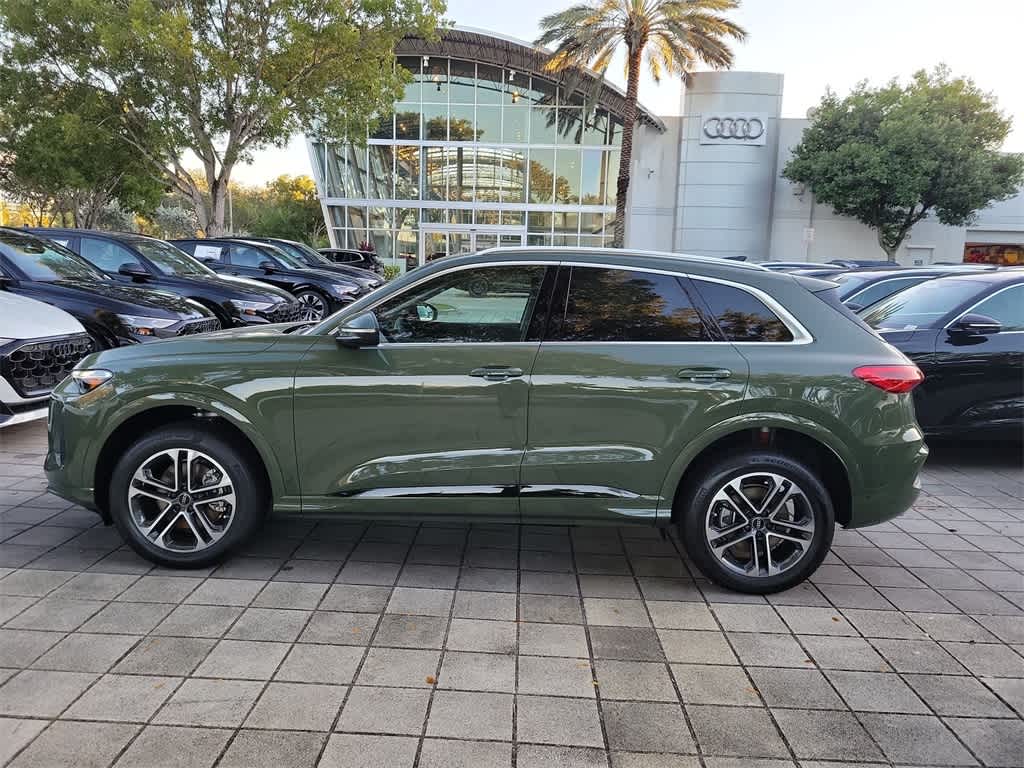 Thumbnail: 2025 Audi Q5 - 11