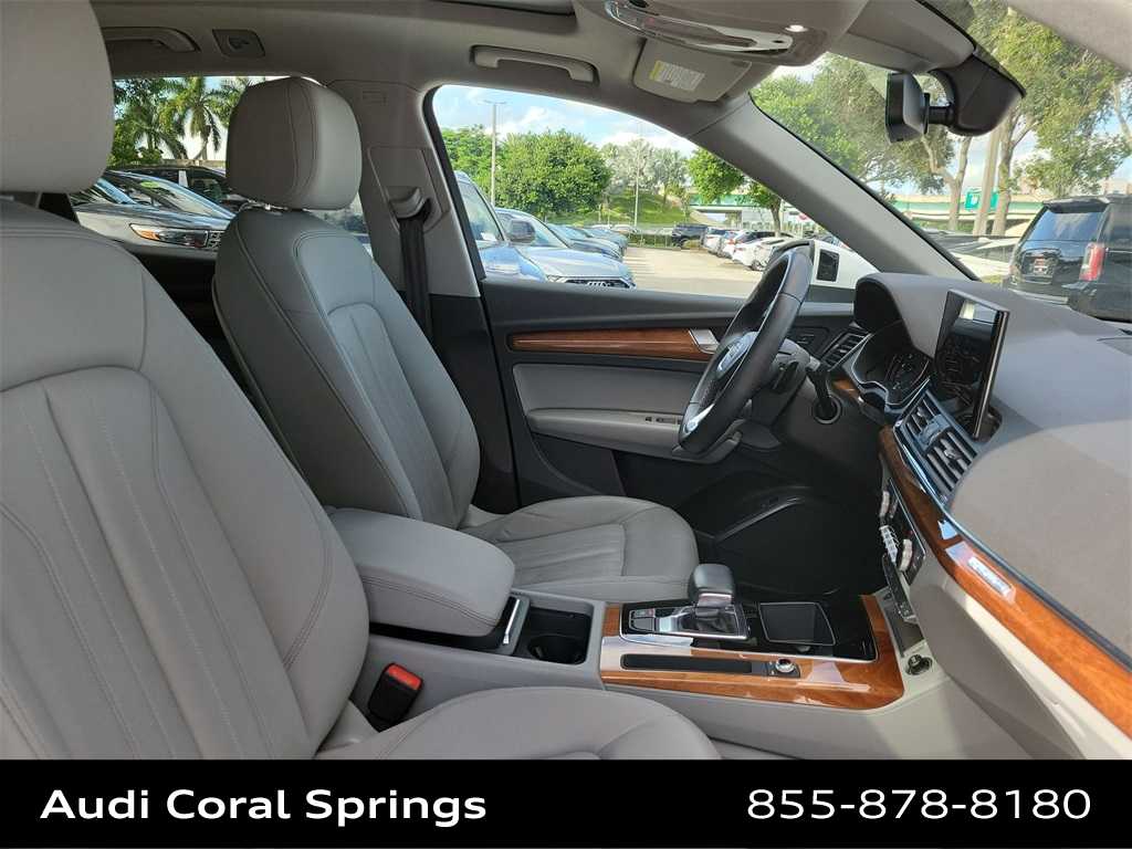 Thumbnail: 2022 Audi Q5 - 14