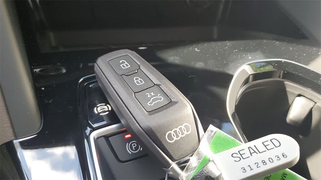 Thumbnail: 2025 Audi Q5 - 28