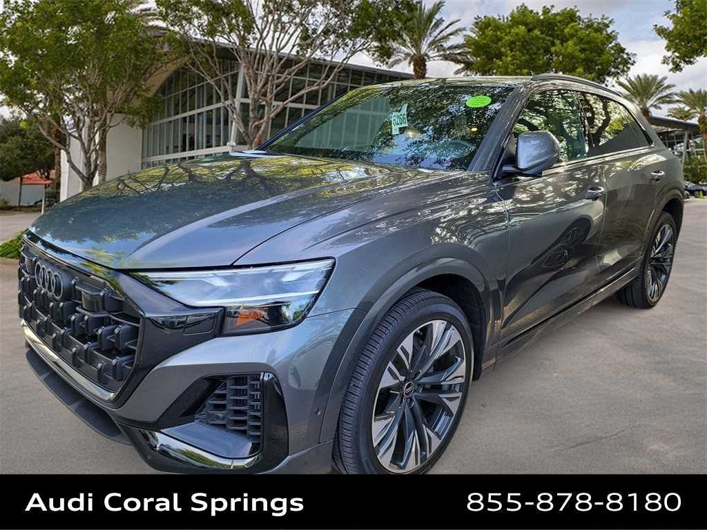 Thumbnail: 2024 Audi Q8 - 1