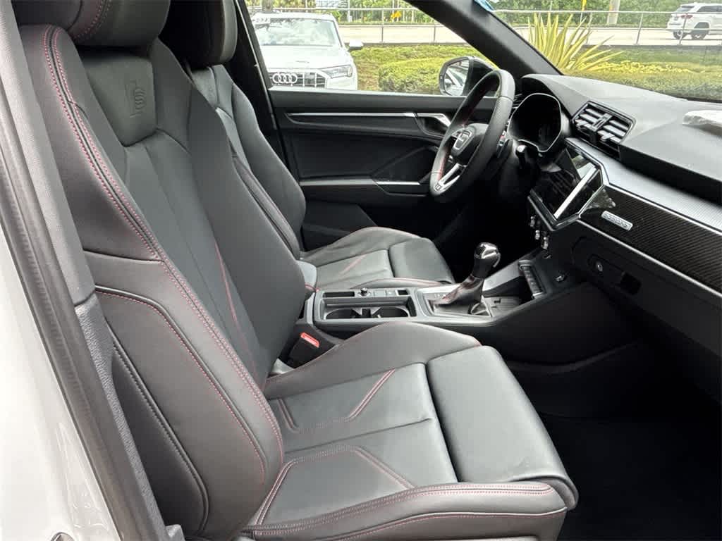 Thumbnail: 2025 Audi Q3 - 28