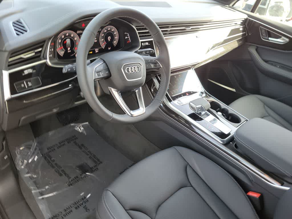 Thumbnail: 2026 Audi Q7 - 2