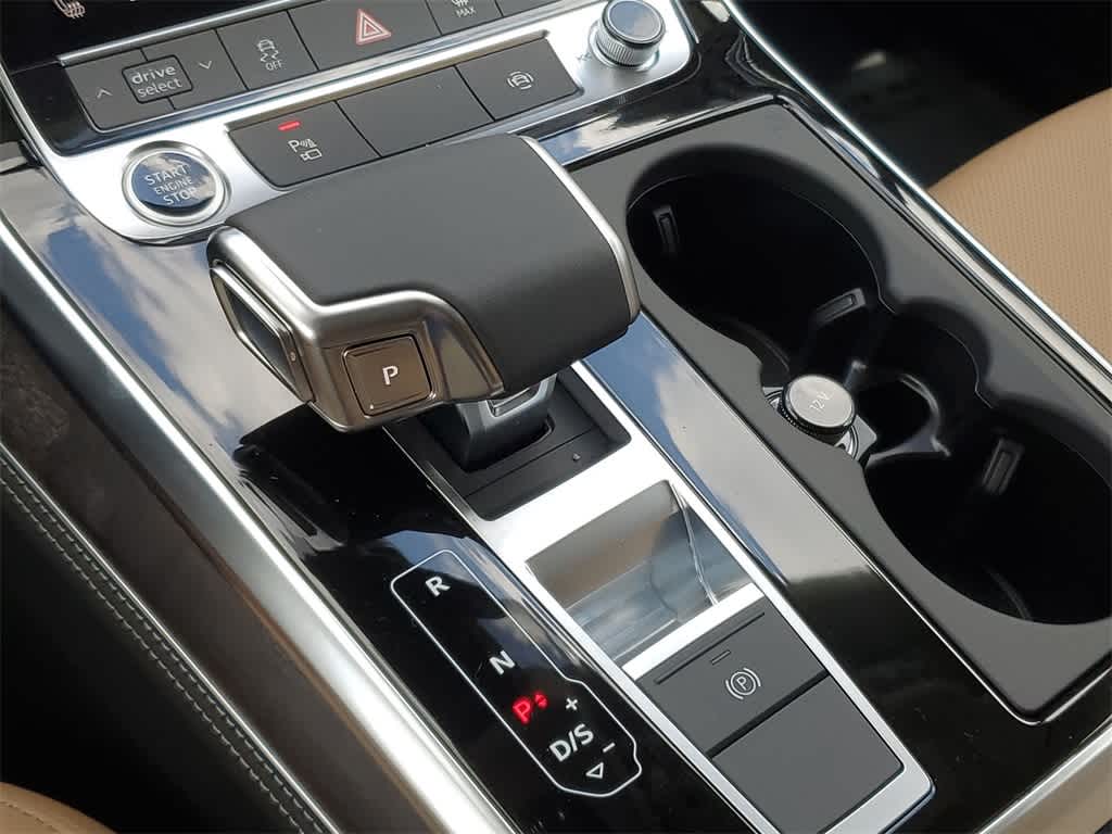 2025 Audi Q7 Premium Plus 25