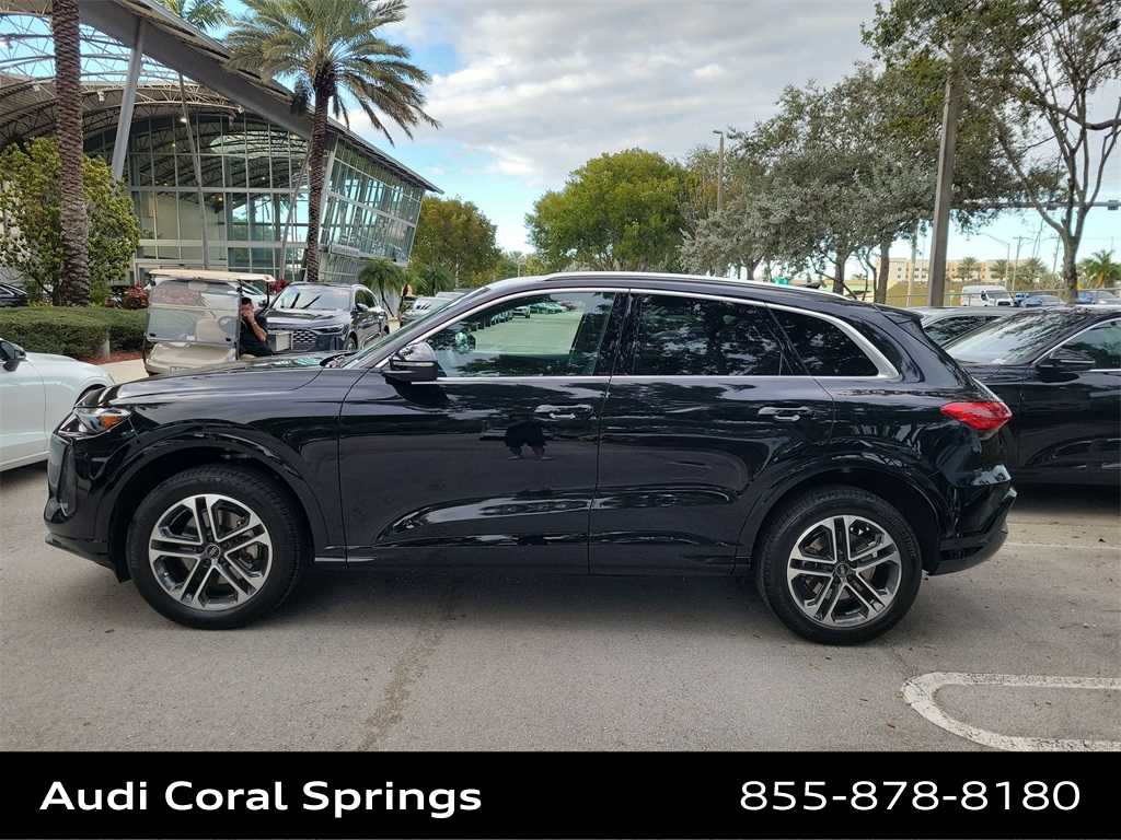 Thumbnail: 2025 Audi Q5 - 5