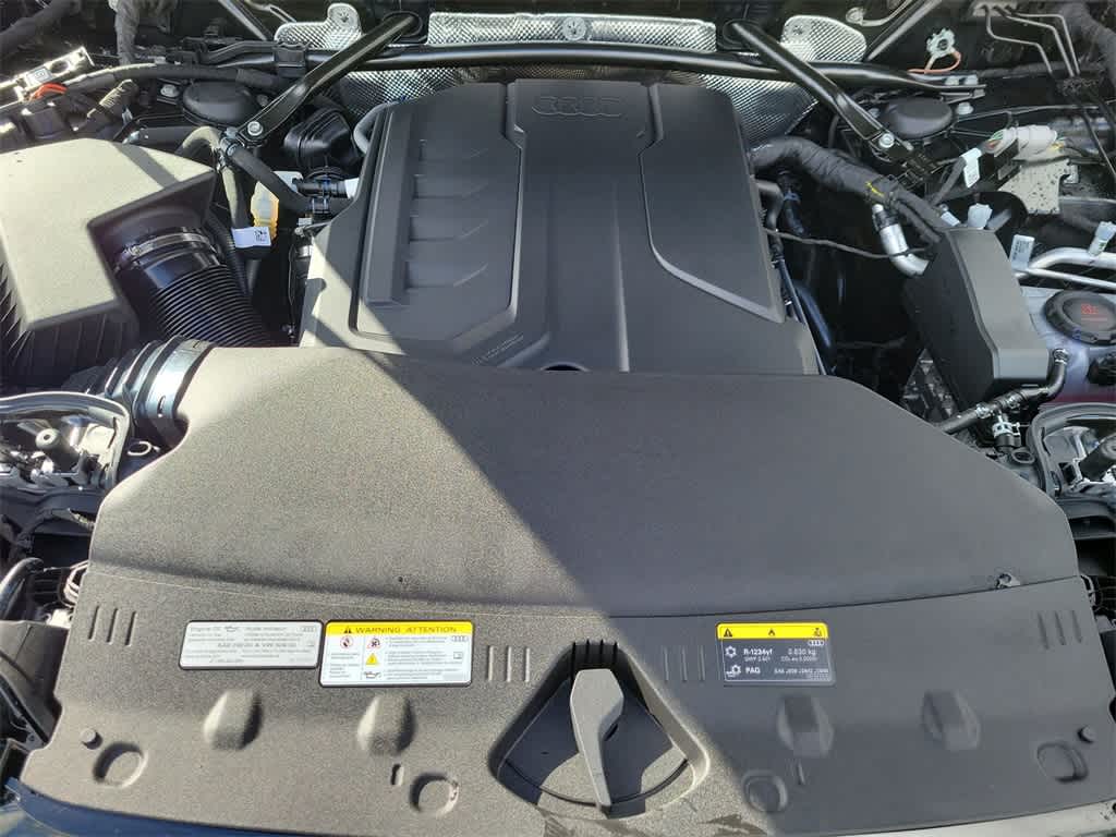 Thumbnail: 2025 Audi Q5 - 9