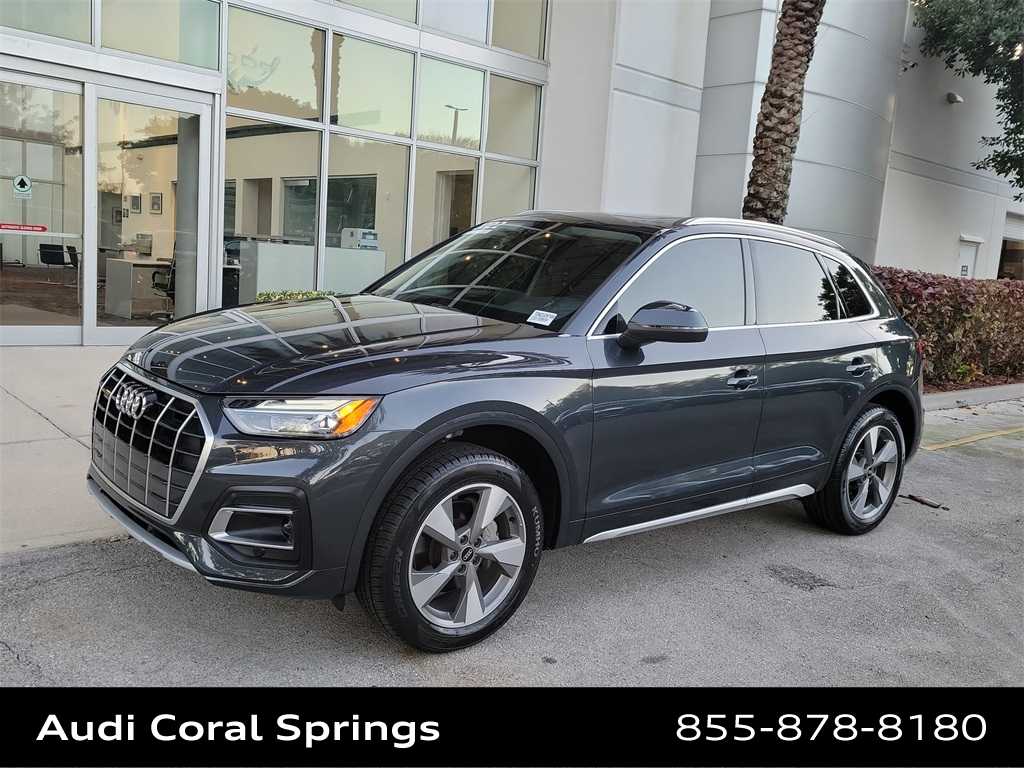 Thumbnail: 2022 Audi Q5 - 3