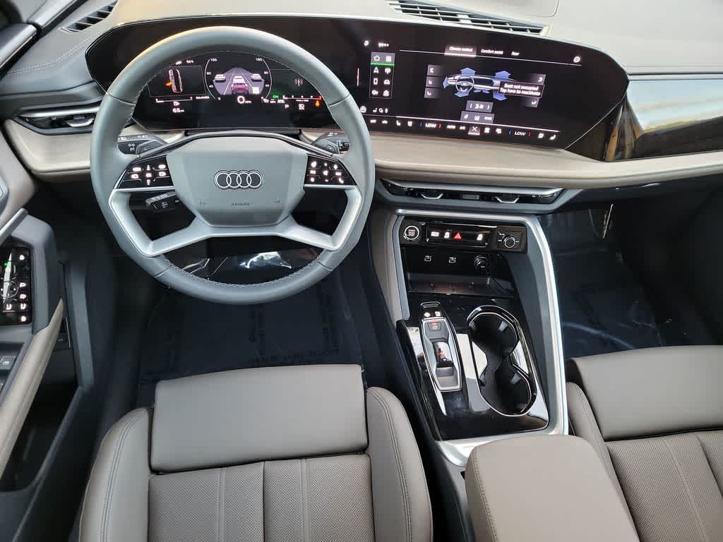 Thumbnail: 2025 Audi Q5 - 10