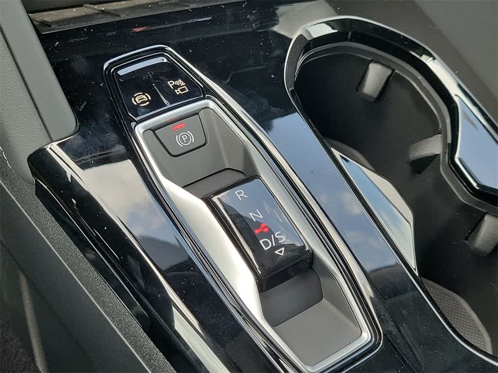 Thumbnail: 2025 Audi Q5 - 17