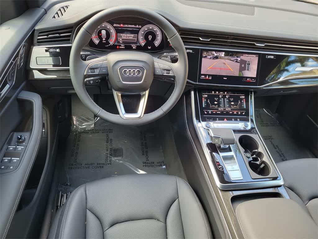 Thumbnail: 2026 Audi Q8 - 18