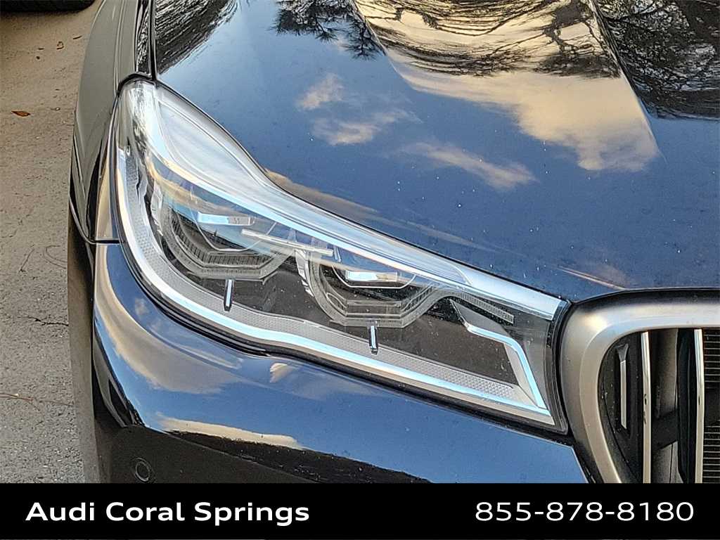 Thumbnail: 2018 BMW 7 Series - 18