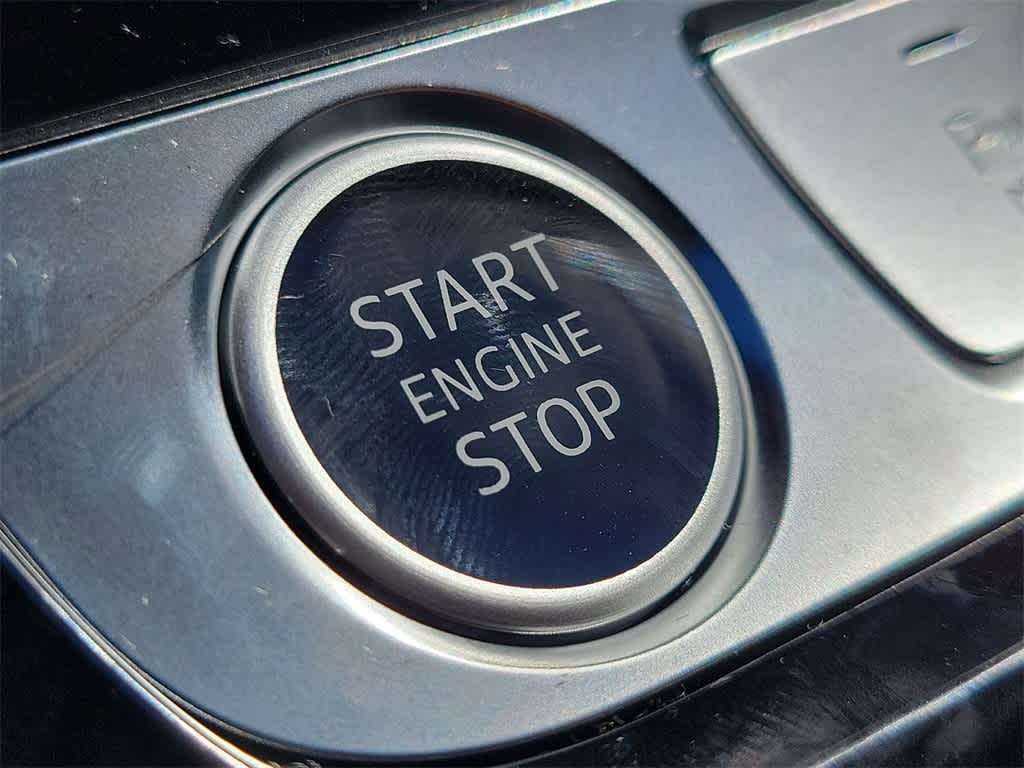 Thumbnail: 2026 Audi Q8 - 27