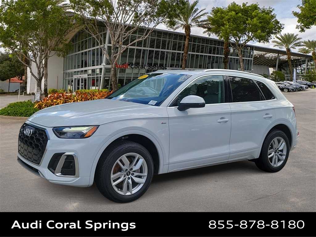 Thumbnail: 2022 Audi Q5 - 1