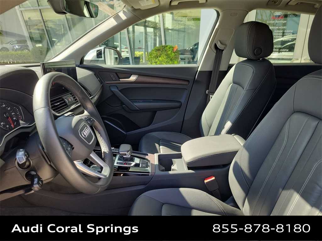 Thumbnail: 2023 Audi Q5 - 19