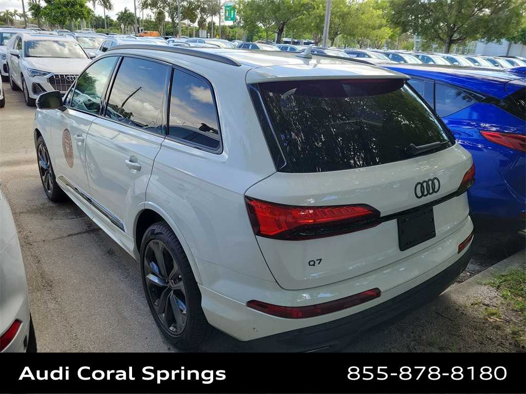Thumbnail: 2025 Audi Q7 - 17