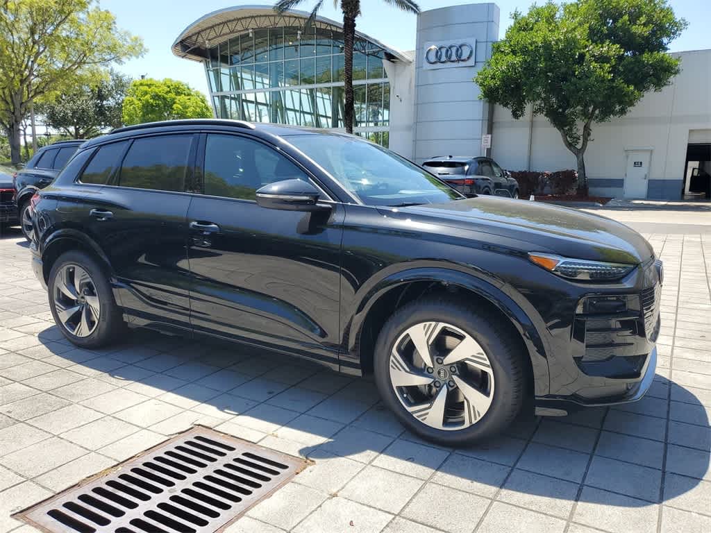 2025 Audi Q6 e-tron Premium Plus 6