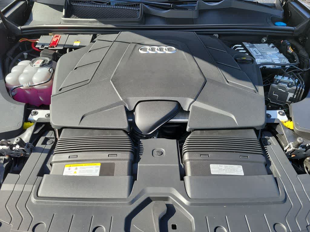 Thumbnail: 2026 Audi Q8 - 17