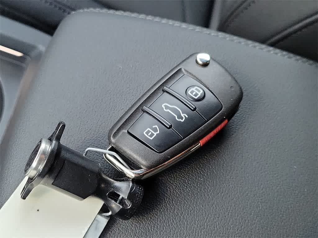 Thumbnail: 2025 Audi Q3 - 28