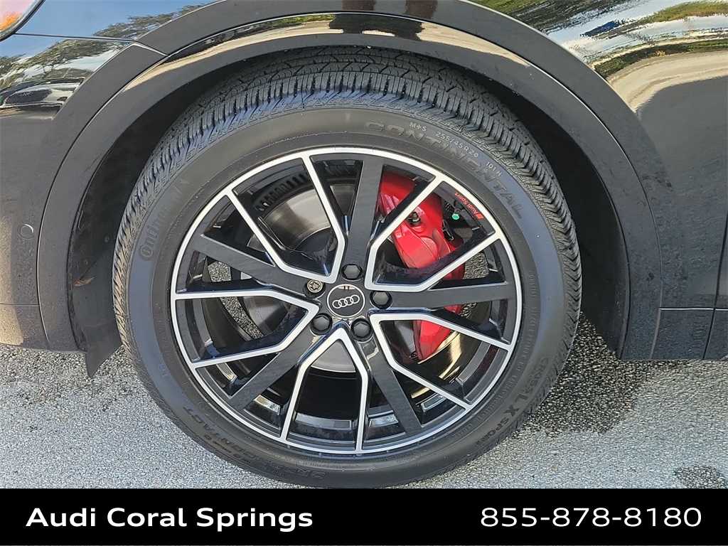 Thumbnail: 2023 Audi SQ5 - 8