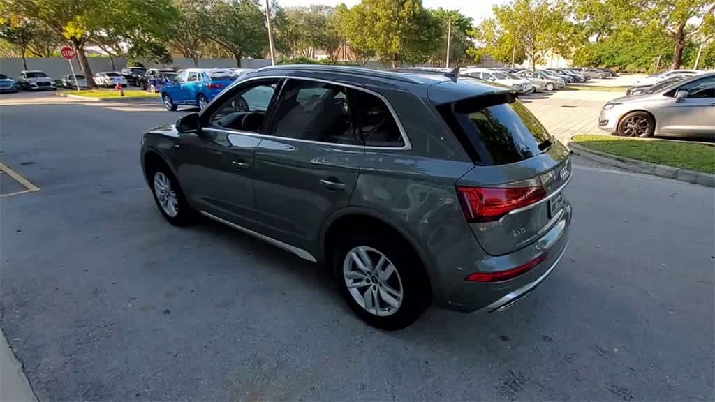 Thumbnail: 2023 Audi Q5 - 7