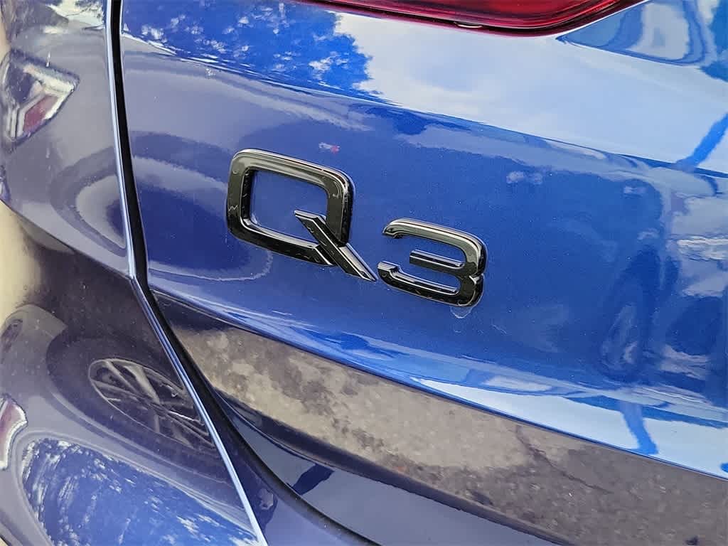 Thumbnail: 2025 Audi Q3 - 7