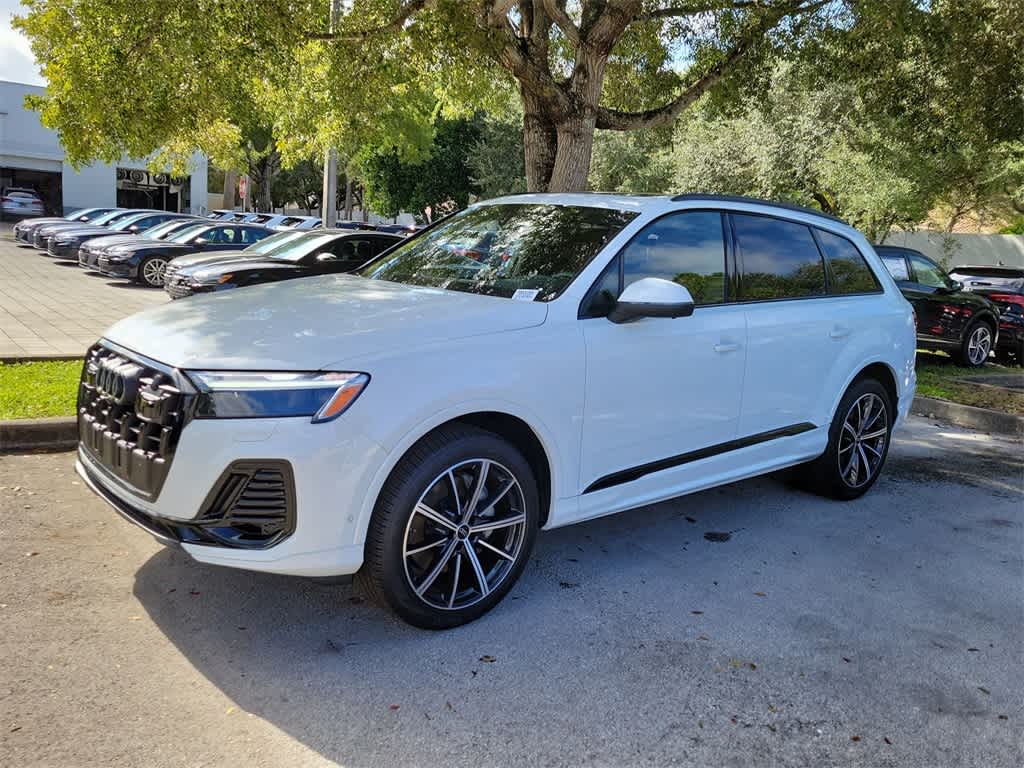 Thumbnail: 2026 Audi Q7 - 4