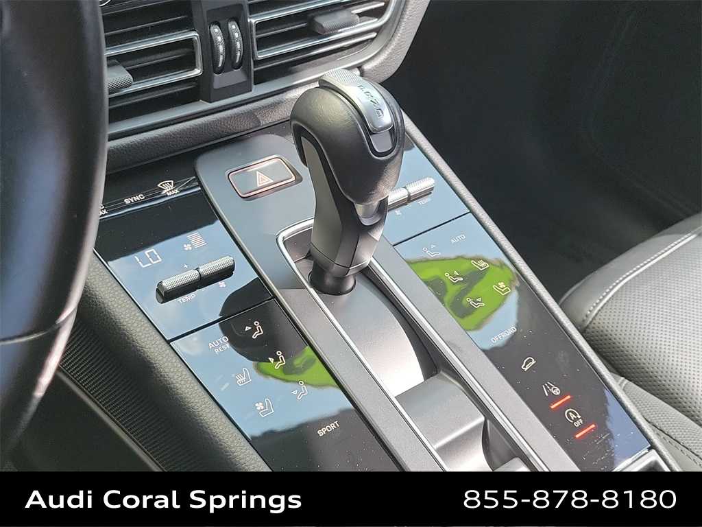 Thumbnail: 2023 Porsche Macan - 17