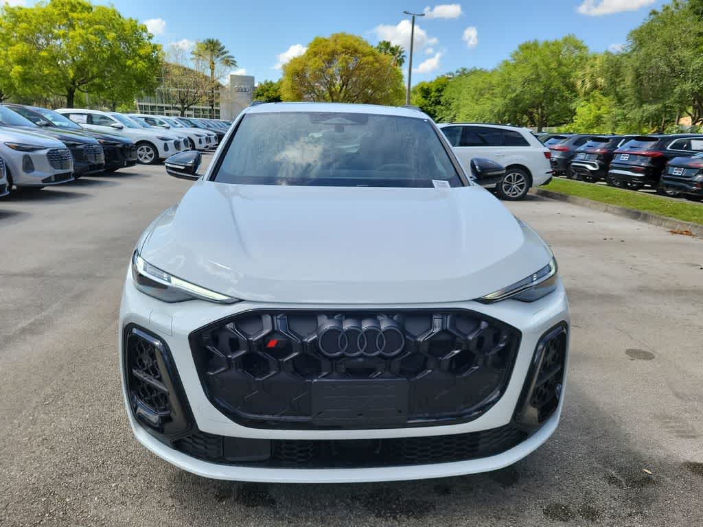 Thumbnail: 2026 Audi SQ5 - 14