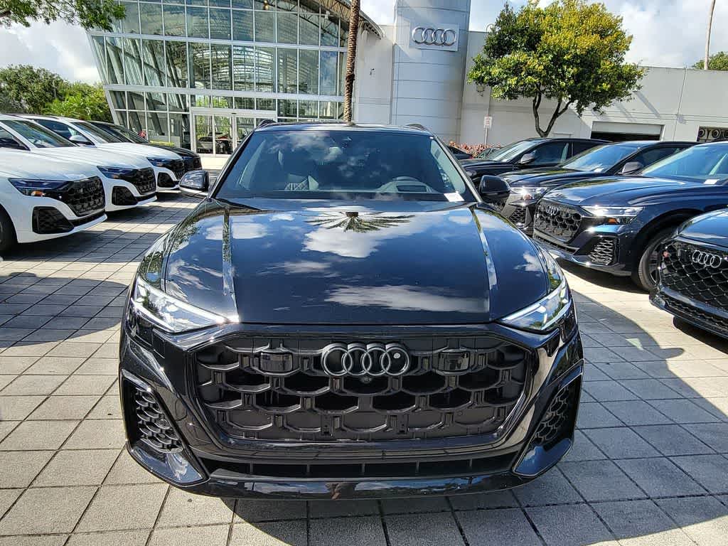 Thumbnail: 2026 Audi Q8 - 14