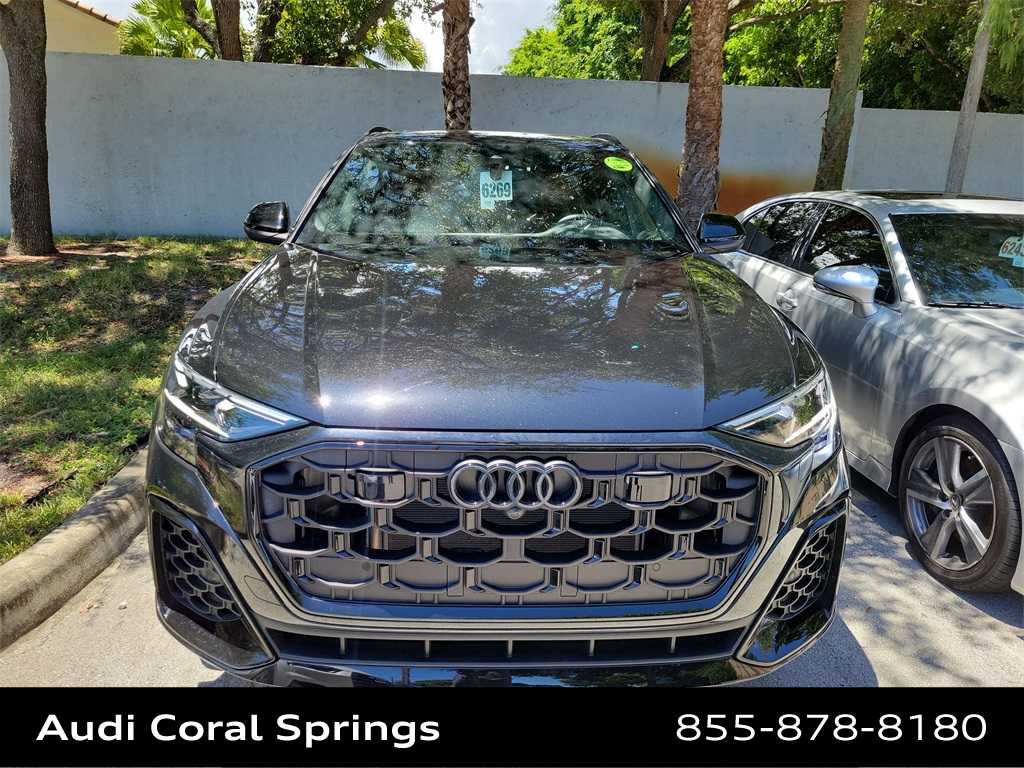 Thumbnail: 2025 Audi Q8 - 5