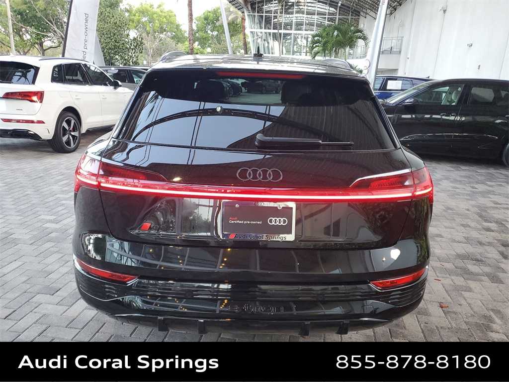 2024 Audi Q8 e-tron Prestige 7