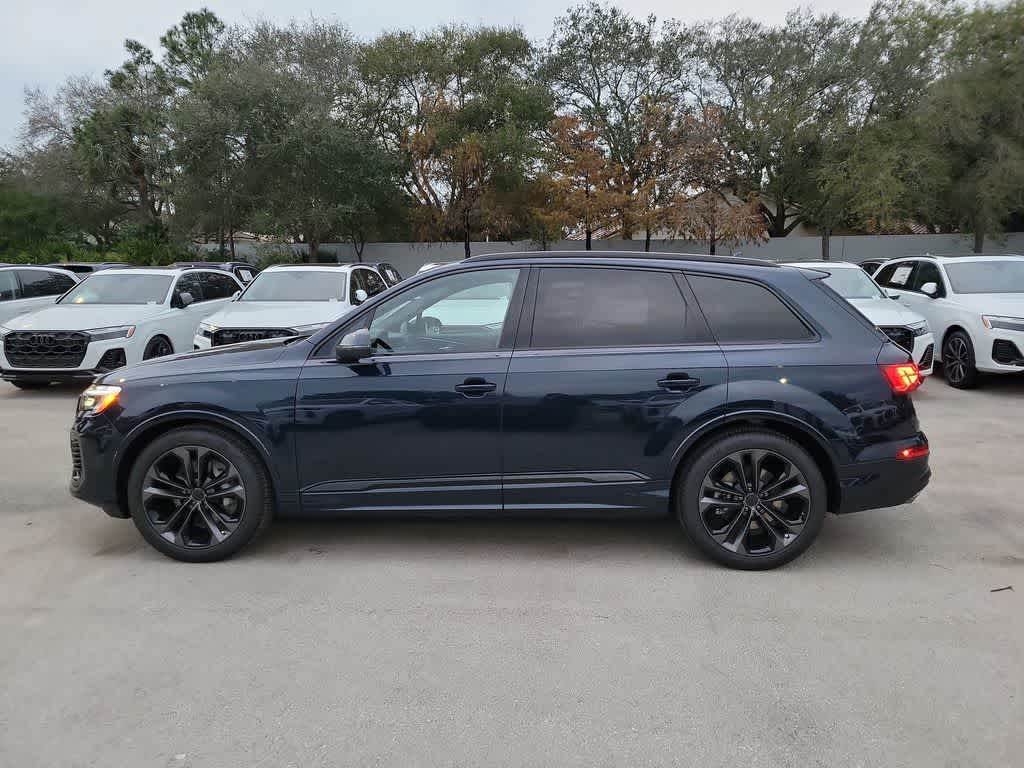 Thumbnail: 2026 Audi Q7 - 5