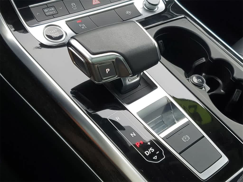2022 Audi Q7 Premium Plus 25