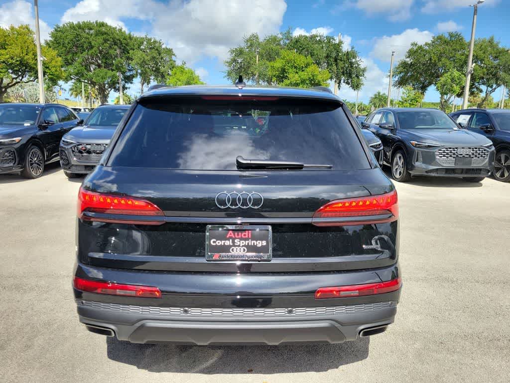 Thumbnail: 2026 Audi Q7 - 13