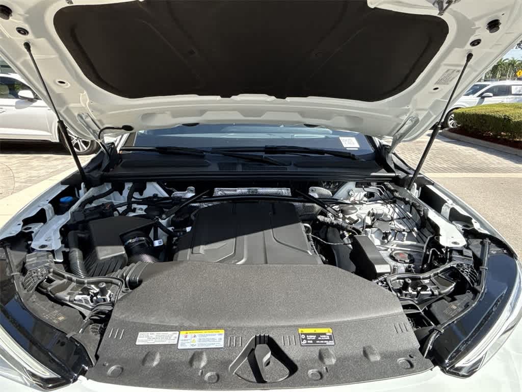 Thumbnail: 2025 Audi Q5 - 23