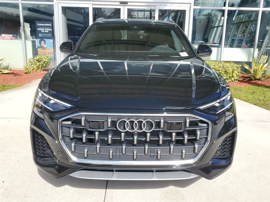 Thumbnail: 2025 Audi Q8 - 14