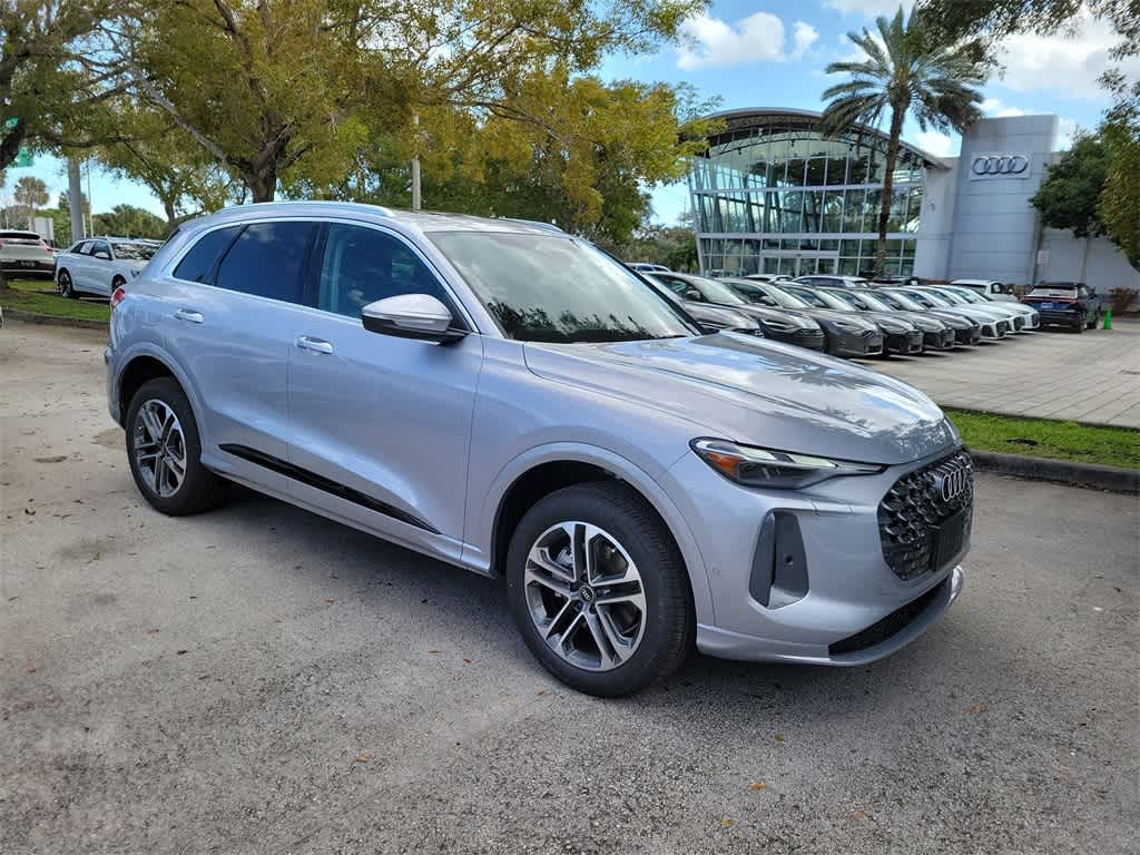 Thumbnail: 2025 Audi Q5 - 2