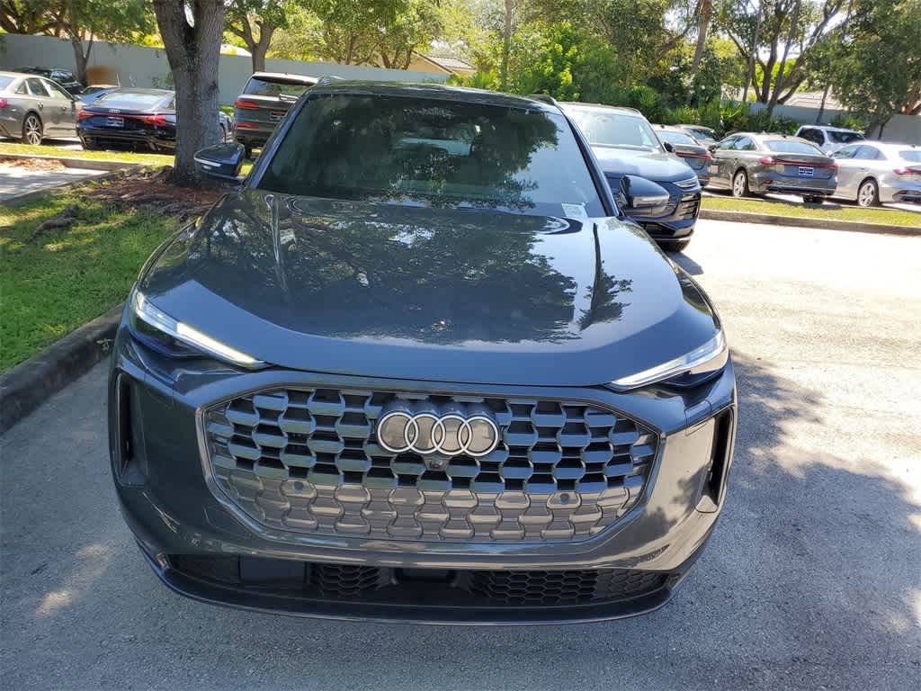 Thumbnail: 2025 Audi Q5 - 14