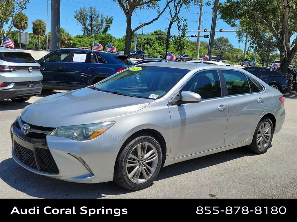 Thumbnail: 2016 Toyota Camry - 4