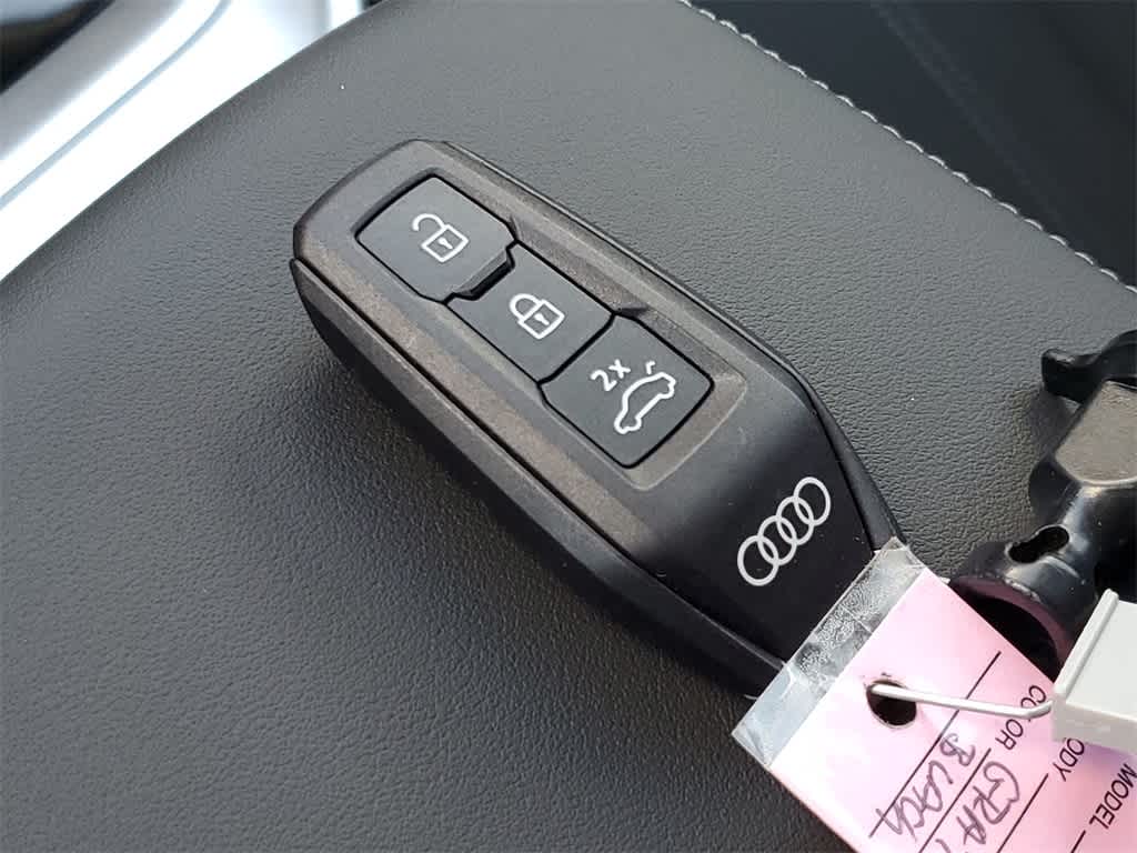 Thumbnail: 2025 Audi Q5 - 20